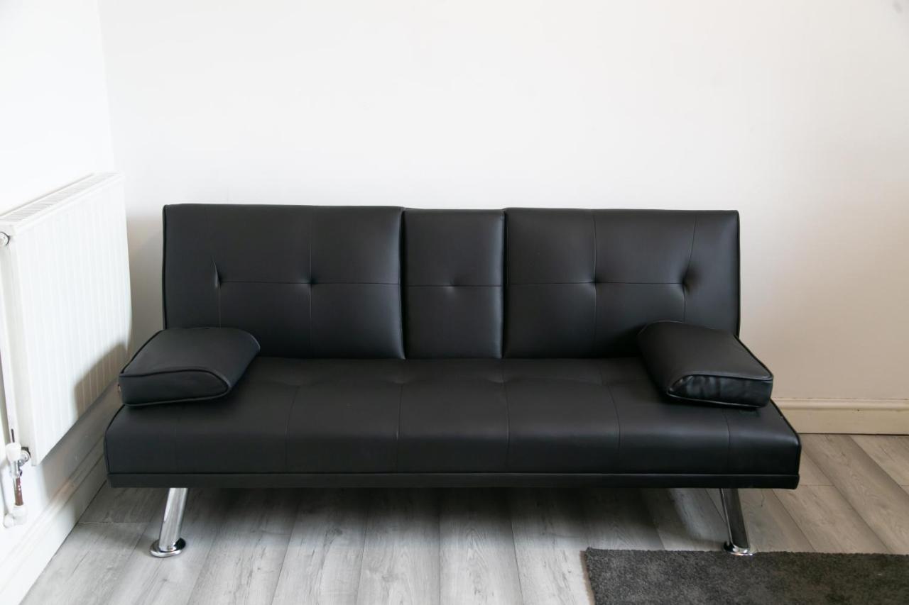 Hills View Apartments Манчестър Екстериор снимка
