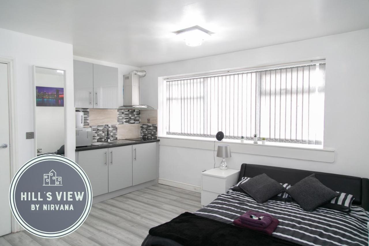 Hills View Apartments Манчестър Екстериор снимка